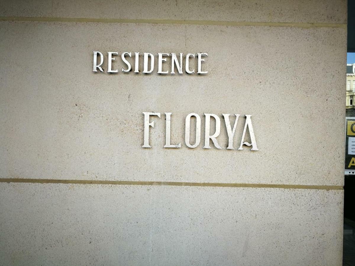 Florya Studio Woluwe ブリュッセル エクステリア 写真