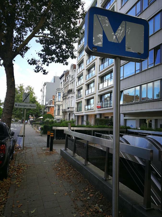 Florya Studio Woluwe ブリュッセル エクステリア 写真